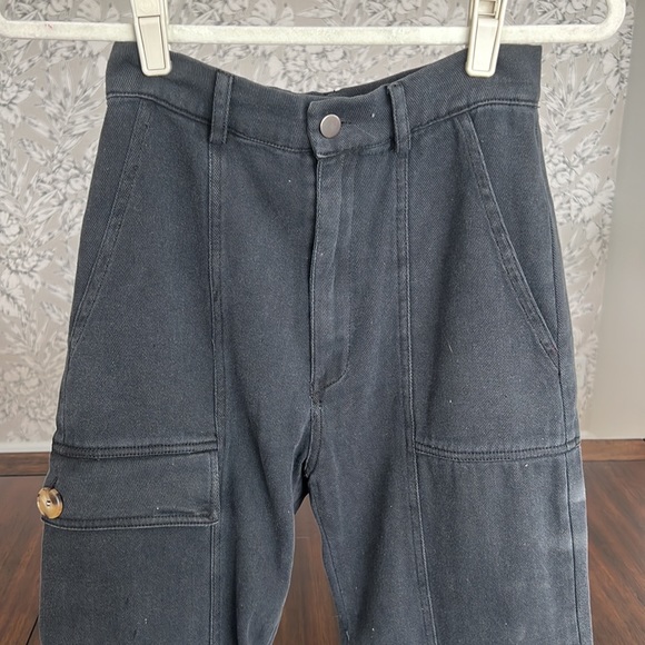 NEW VICI Pocketed Denim Cargo Pants - Picture 8 of 11